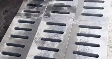 运城 芝麻灰石材沟盖板