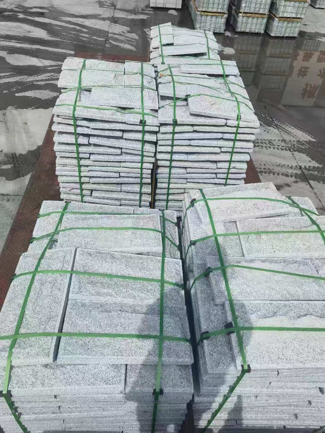 运城 芝麻白蘑菇石装车出货