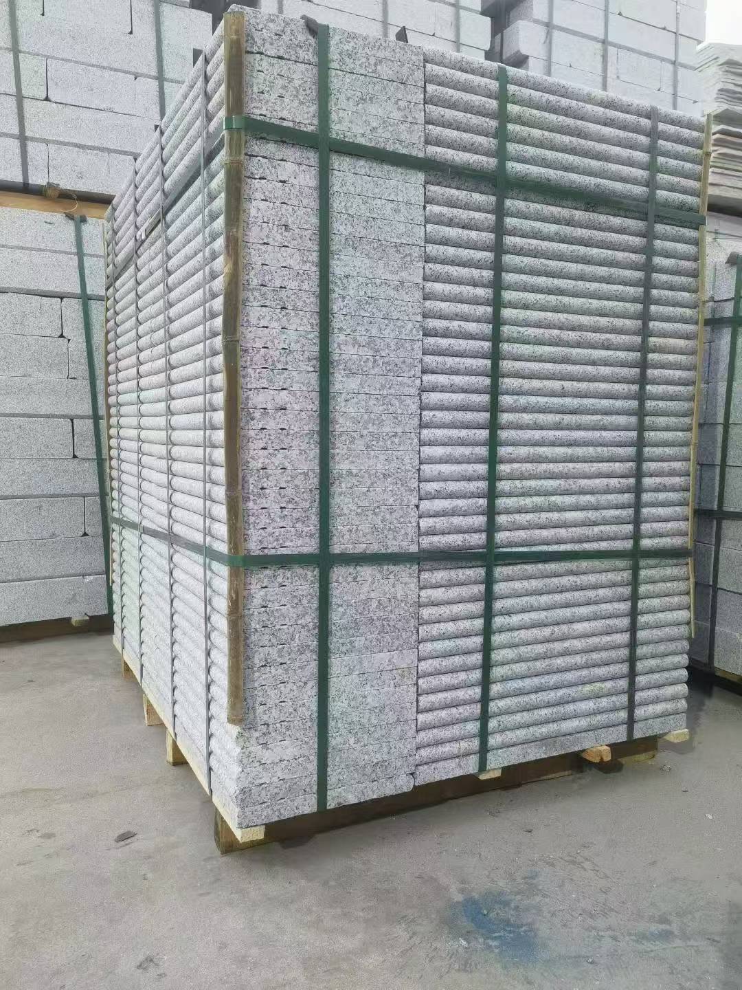 运城 芙蓉白3公分厚磨圆边、拉槽，楼梯踏步